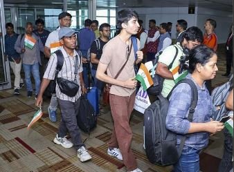 ਜਾਰੀ ਹੈ 'ਆਪਰੇਸ਼ਨ ਸਿੰਧੂ', 326 ਹੋਰ ਭਾਰਤੀਆਂ ਦੀ ਕਰਵਾਈ ਗਈ ਘਰ ਵਾਪਸੀ