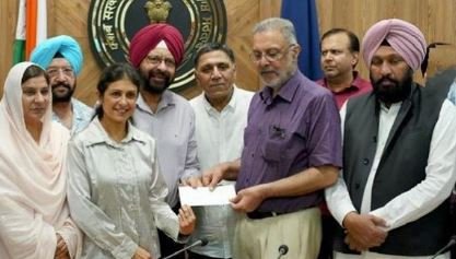 ਹੜ੍ਹਾਂ ਤੇ ਬਾਰਿਸ਼ਾਂ ਮਗਰੋਂ ਬੀਮਾਰੀਆਂ ਨਾਲ ਨਜਿੱਠਣ ਲਈ Alert 'ਤੇ ਸਿਹਤ ਵਿਭਾਗ, ਵੱਡੇ ਹੁਕਮ ਜਾਰੀ