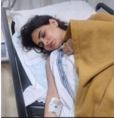 Ragini MMS Returns Fame ਬਾਲੀਵੁੱਡ ਅਦਾਕਾਰਾ ਨੇ ਚਲਦੀ ਟ੍ਰੇਨ 'ਚੋਂ ਮਾਰੀ ਛਾਲ, ਬੁਰੀ ਤਰ੍ਹਾਂ ਨਾਲ ਹੋਈ ਜ਼ਖ਼ਮੀ, ਦੱਸਿਆ ਕਿਉਂ ਮਾਰੀ ਛਾਲ ?