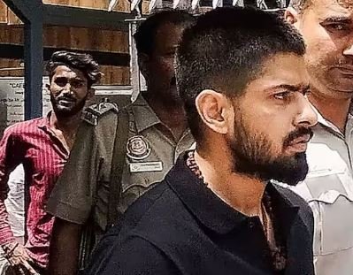 Lawrence Bishnoi: ਲਾਰੈਂਸ ਬਿਸ਼ਨੋਈ ਦੁਨੀਆ ਦਾ ਸਭ ਤੋਂ ਵੱਡਾ ਗੱਦਾਰ, ਅਮਰੀਕੀ ਏਜੰਸੀਆਂ ਨੂੰ ਦੇ ਰਿਹਾ ਦੇਸ਼ ਦੇ ਭੇਤ...ਪੁਰਾਣੇ ਸਾਥੀਆਂ ਦਾ ਵੱਡਾ ਦਾਅਵਾ