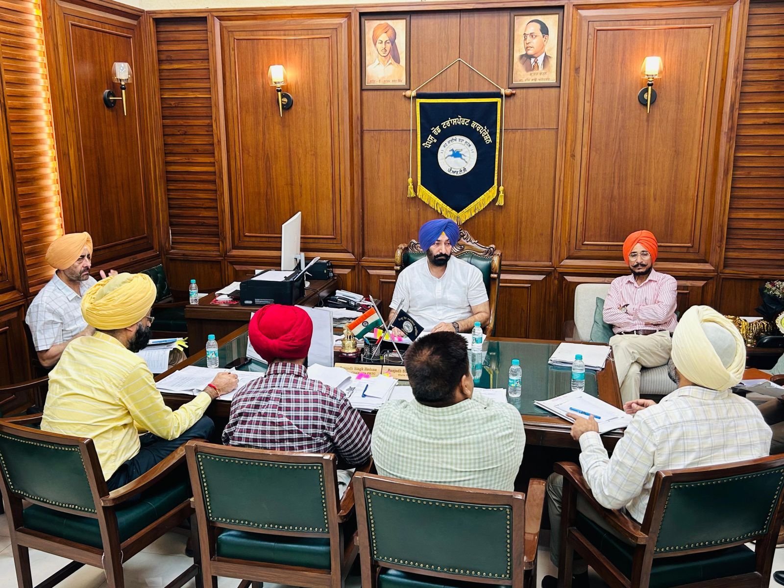 ਪੀ.ਆਰ.ਟੀ.ਸੀ. ਦੀਆਂ 100 ਮਿੰਨੀ ਬੱਸਾਂ ਪਿੰਡਾਂ ਤੇ ਸ਼ਹਿਰਾਂ ਵਿੱਚ ਚੱਲਣਗੀਆਂ